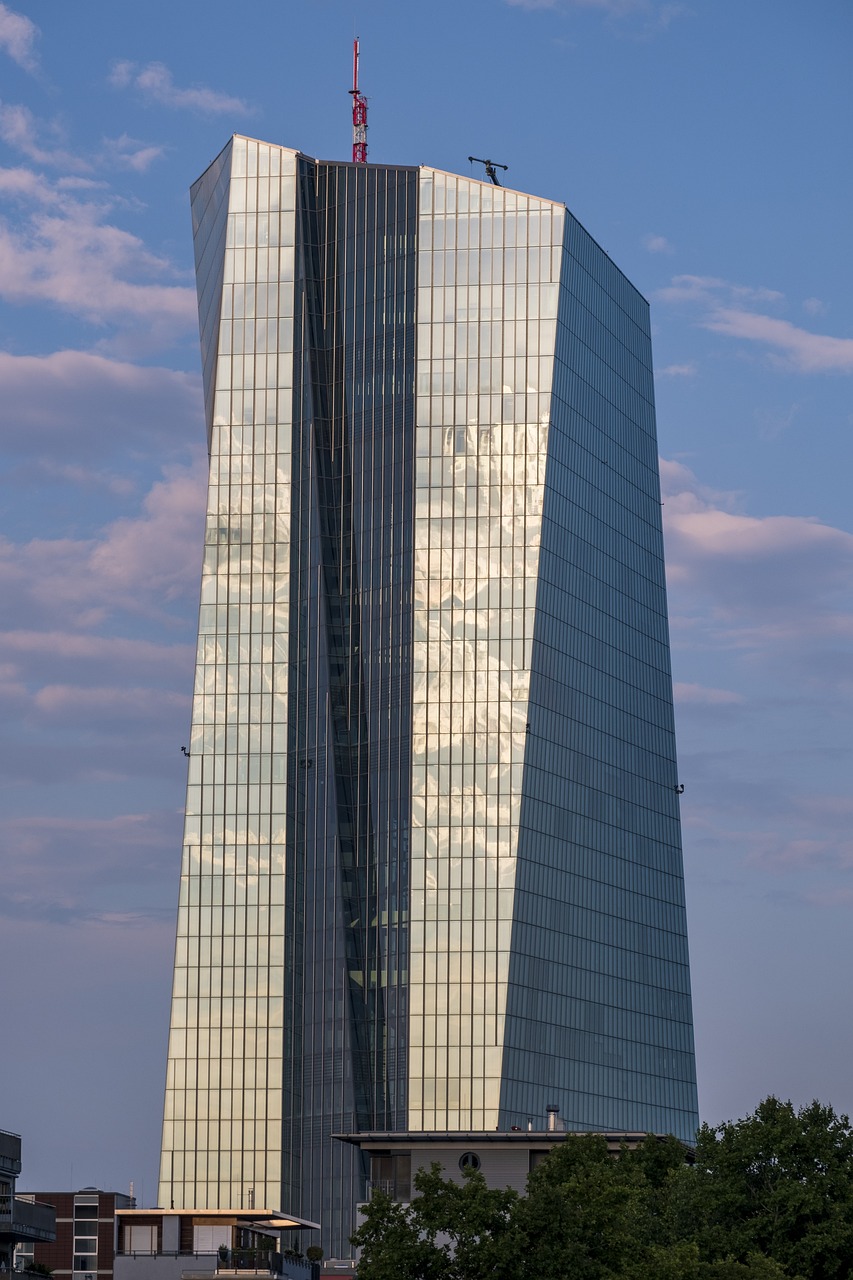 skyline, skyscraper, city-3582110.jpg